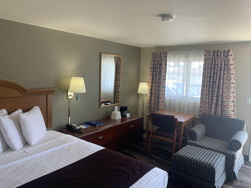 Rodeway Inn & Suites Sheridan Bagian luar foto
