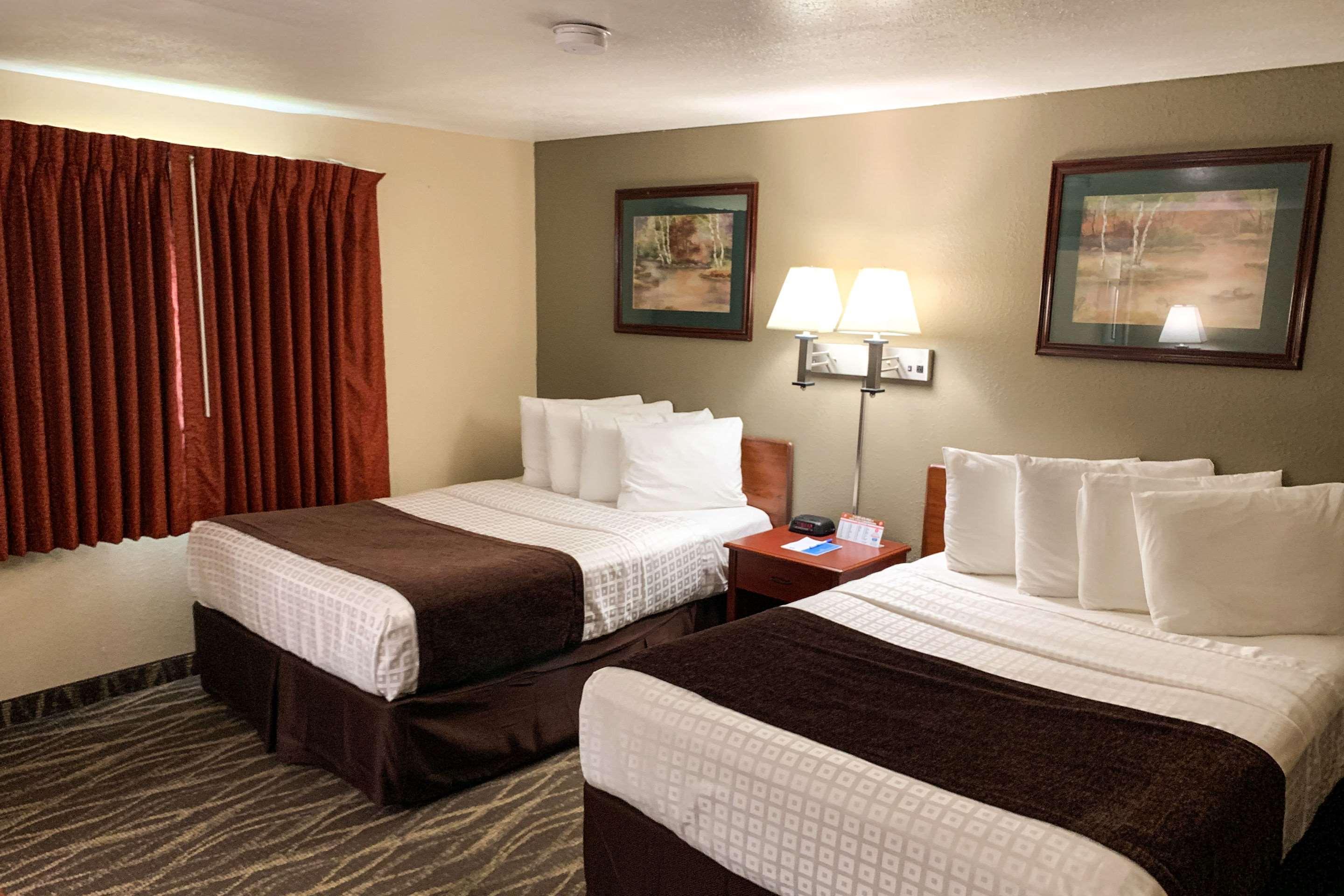 Rodeway Inn & Suites Sheridan Bagian luar foto