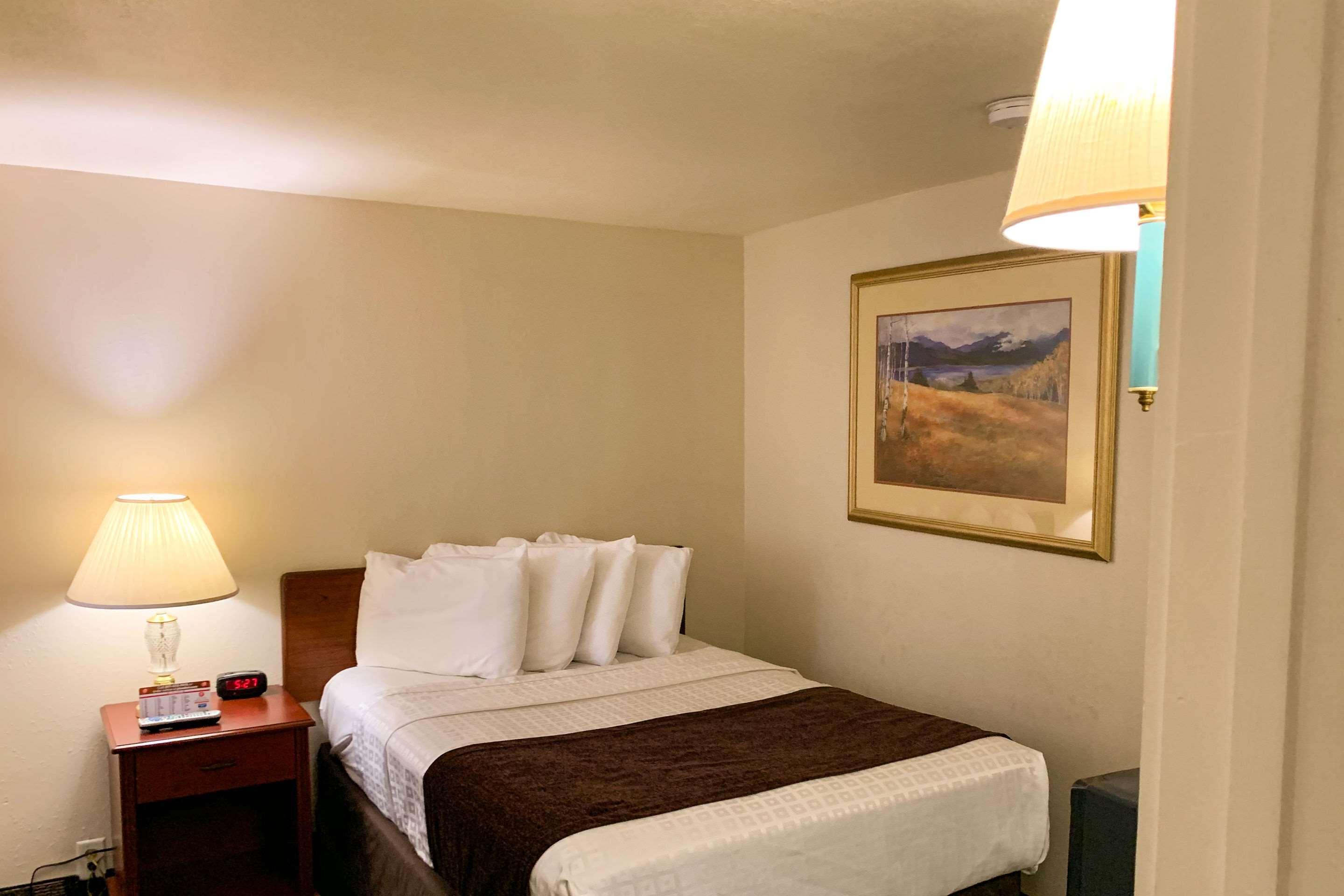 Rodeway Inn & Suites Sheridan Bagian luar foto