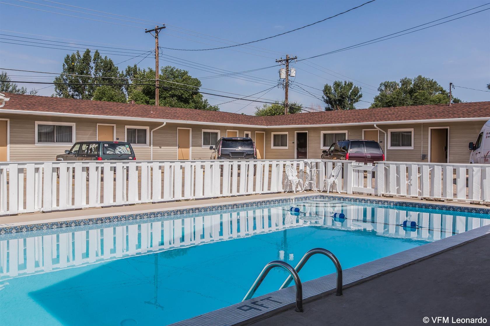 Rodeway Inn & Suites Sheridan Bagian luar foto
