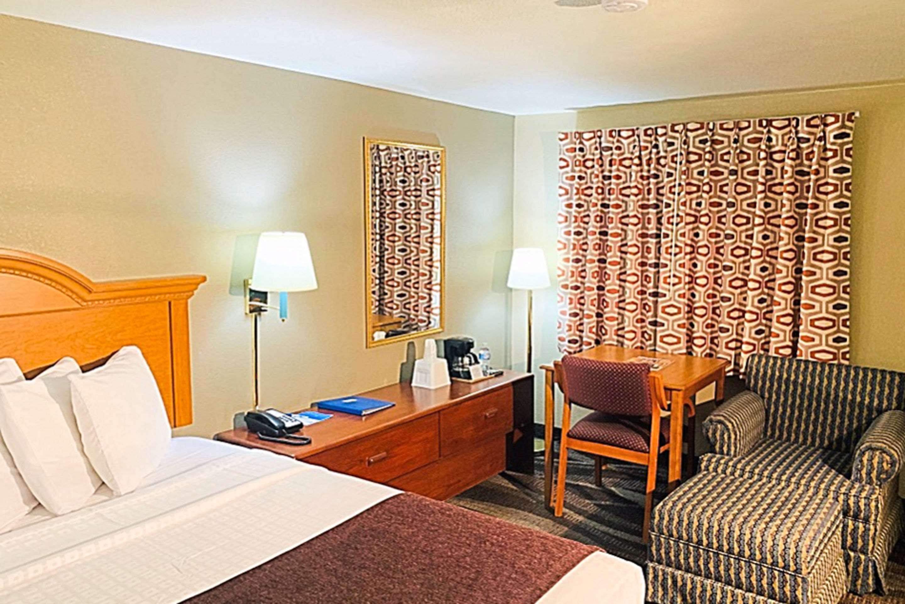 Rodeway Inn & Suites Sheridan Bagian luar foto