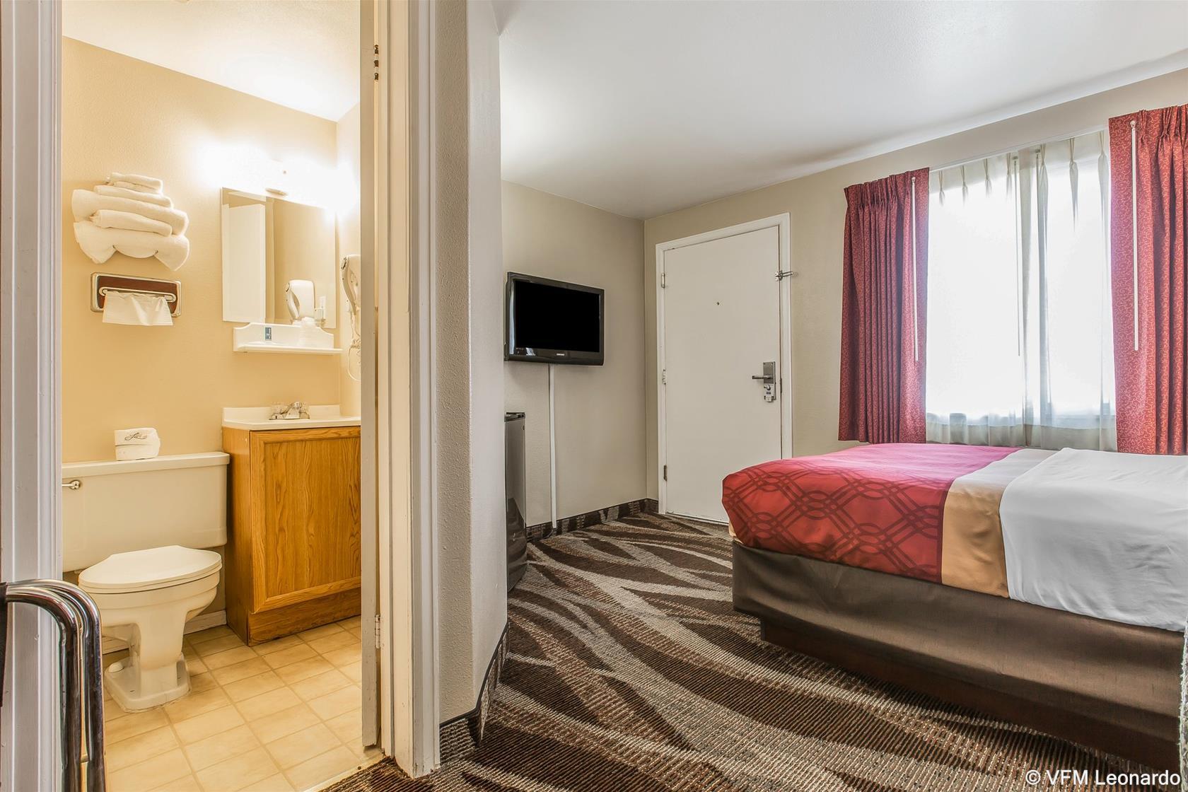 Rodeway Inn & Suites Sheridan Bagian luar foto