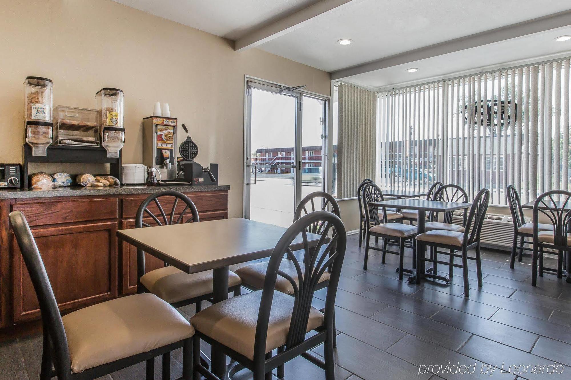 Rodeway Inn & Suites Sheridan Bagian luar foto